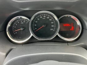 Dacia Duster 1.6i-72000kм, снимка 16