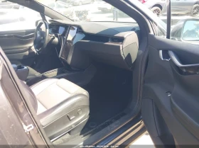 Tesla Model X 100D/75D/P100D, снимка 5