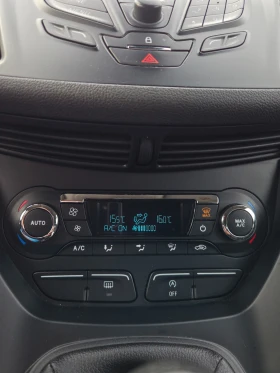 Ford Kuga EcoBoost* НАПЪЛНО ОБСЛУЖЕН* , снимка 12