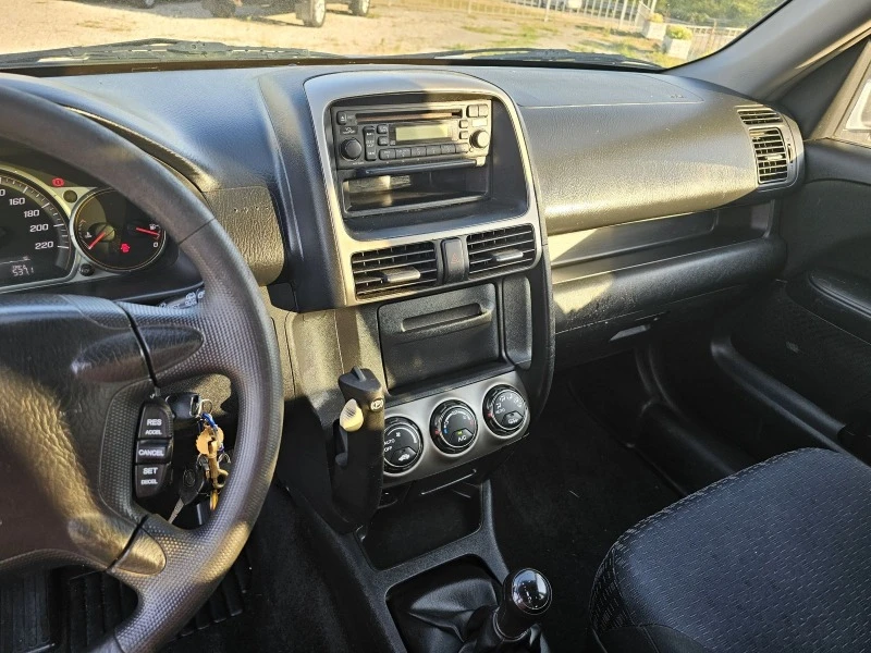 Honda Cr-v 2.0i, снимка 11 - Автомобили и джипове - 46564012