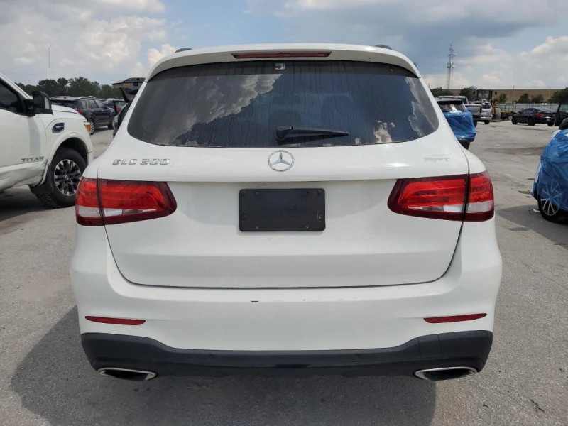 Mercedes-Benz GLC 300, снимка 6 - Автомобили и джипове - 47424114