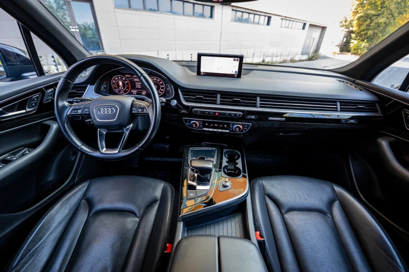 Audi Q7 3.0 TFSI, снимка 8 - Автомобили и джипове - 52713612