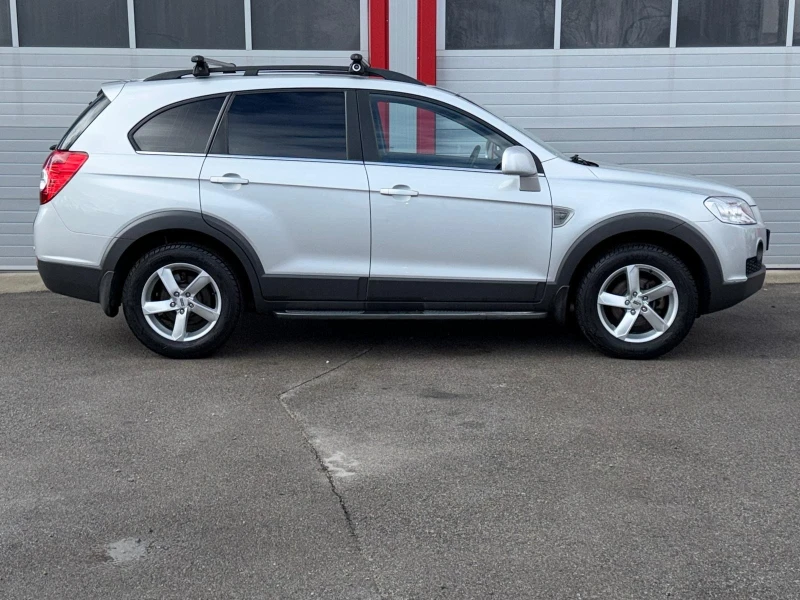 Chevrolet Captiva 2.0TD 4WD AUTOMATIK 7-МЕСТНА ЛИЗИНГ!!!, снимка 7 - Автомобили и джипове - 53392146