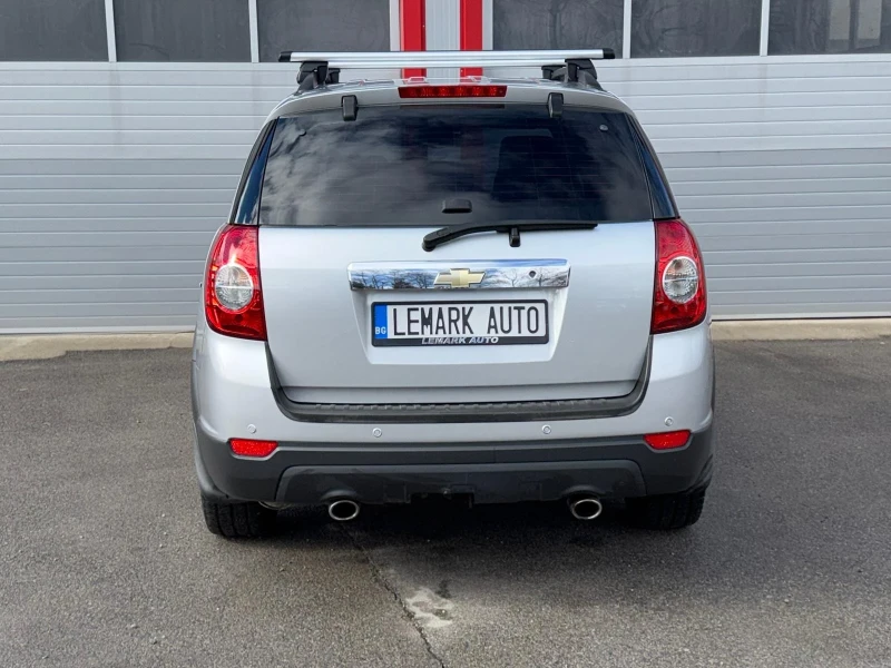 Chevrolet Captiva 2.0TD 4WD AUTOMATIK 7-МЕСТНА ЛИЗИНГ!!!, снимка 10 - Автомобили и джипове - 53392146
