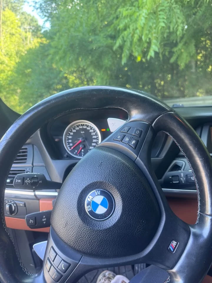 BMW X6 M* CARFAX* АВТОФИНАНСИРАНЕ БЕЗ ПЪРВОНАЧАЛНА ВНОСКА - изображение 4