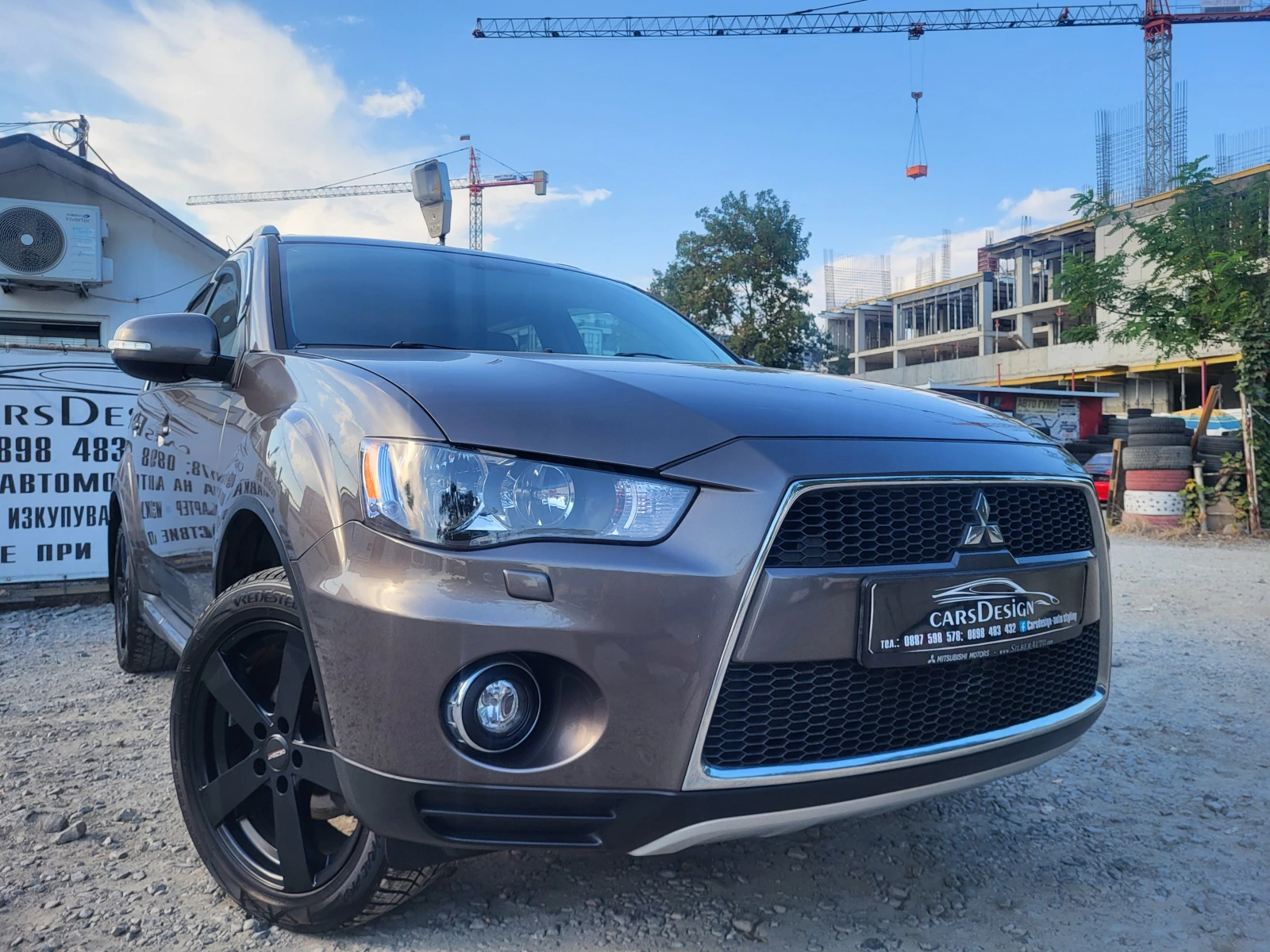 Mitsubishi Outlander 2.4MIVEC 4x4 FACE - изображение 3