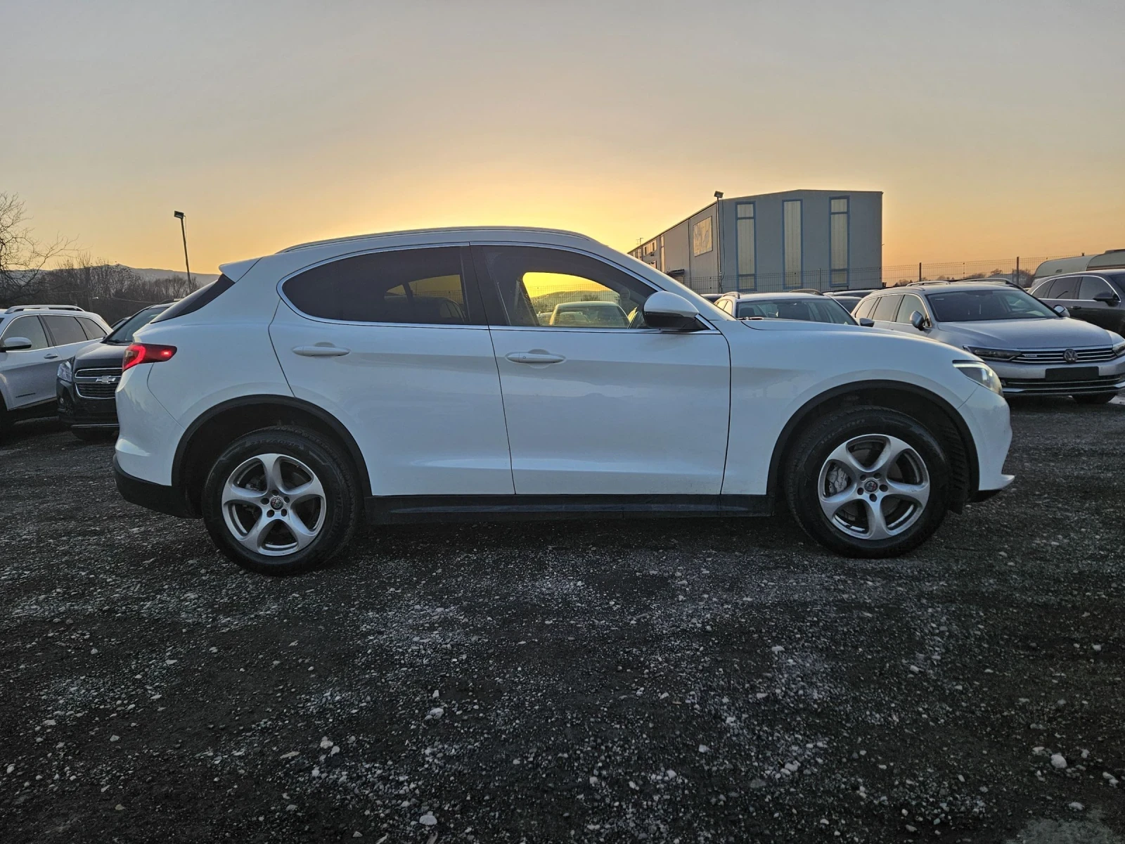 Alfa Romeo Stelvio 2.0Ti-АВТОМАТИК - изображение 5