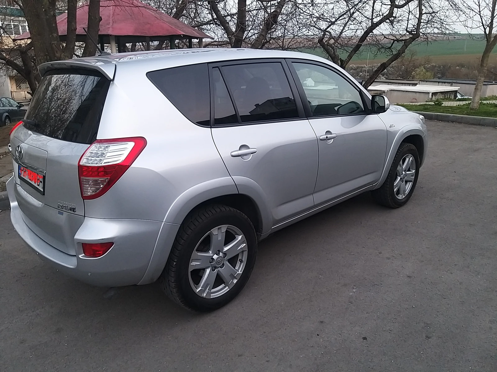 Toyota Rav4 2.2D-CAT - изображение 3