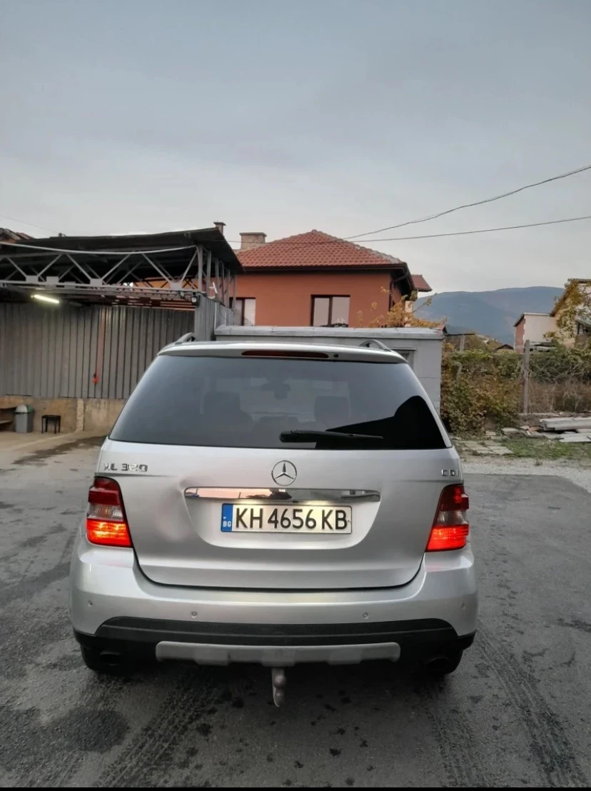 Mercedes-Benz ML 320  - изображение 7