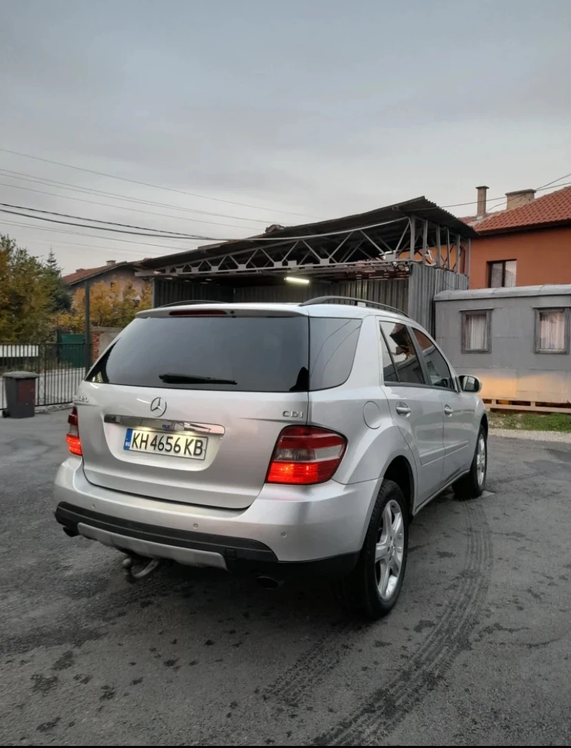 Mercedes-Benz ML 320  - изображение 5