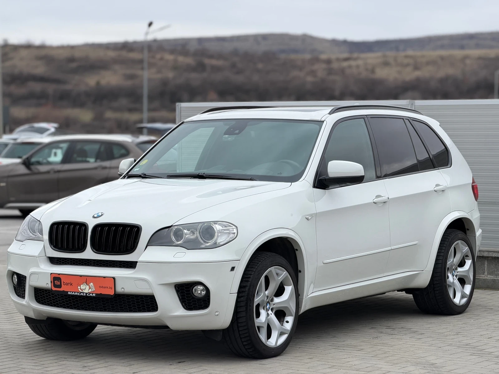 BMW X5 3.0xD* FACE* M- PACK* ВАКУМ* ПАНОРАМА * БЕЗ АНАЛОГ - изображение 2