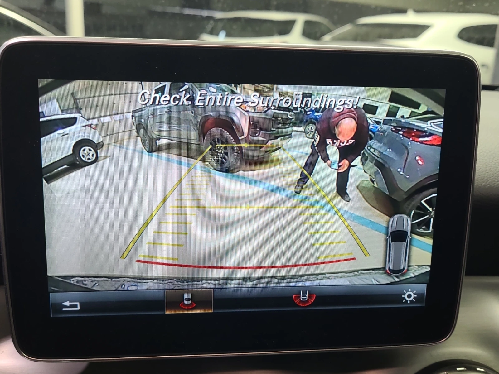 Mercedes-Benz GLA 250 4MATIC * Възможност за Лизинг*  - изображение 9