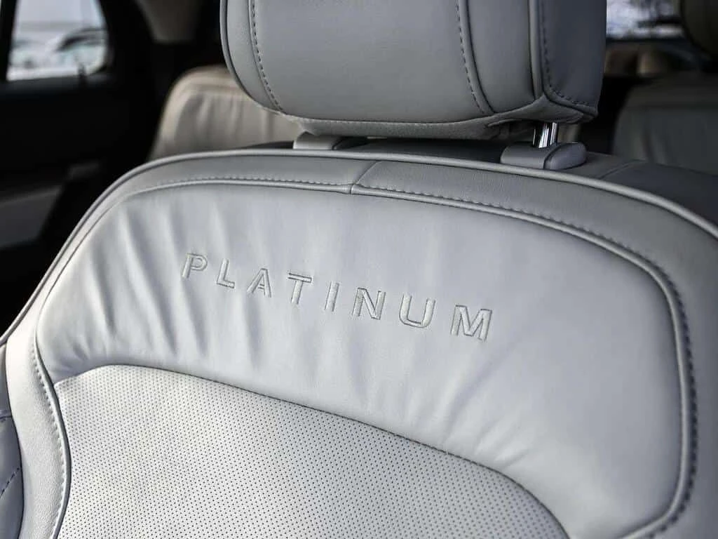 Ford Explorer * Platinum ACC + Lane Keeping | 360 | 7 Seater |  | Mobile.bg � ����������� 15