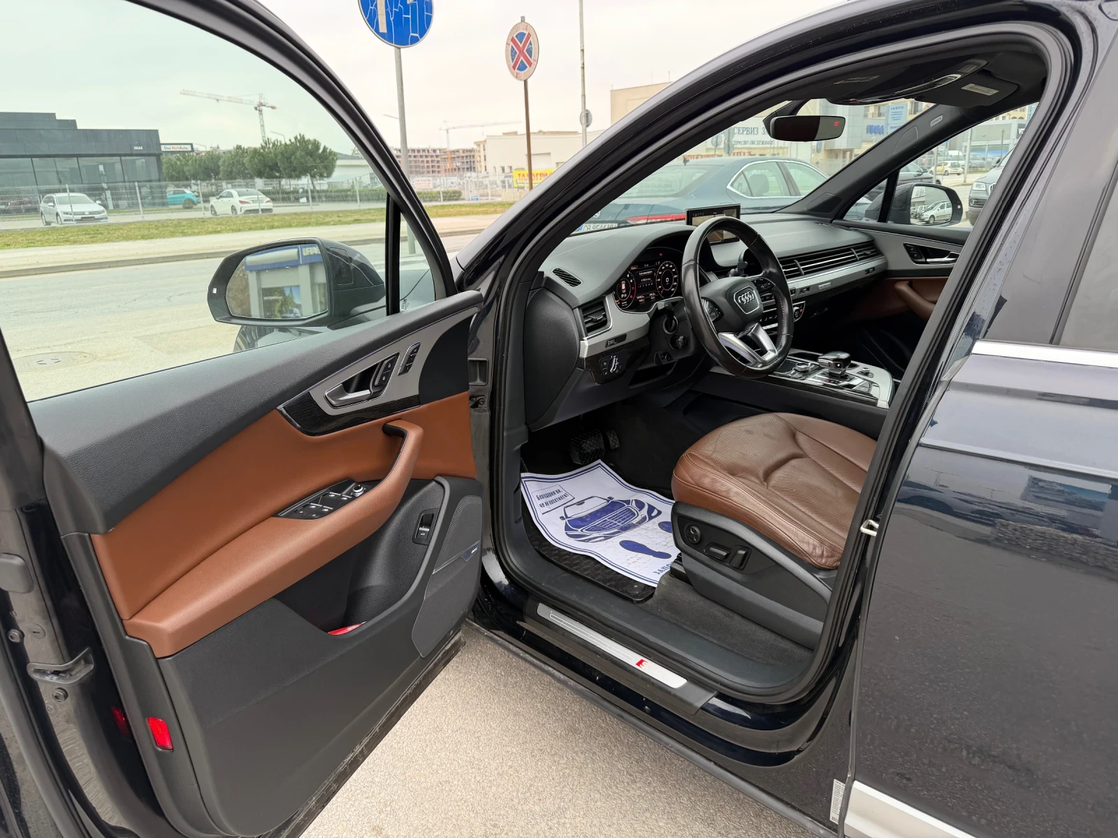 Audi Q7 S line, снимка 11 - Автомобили и джипове - 53865794