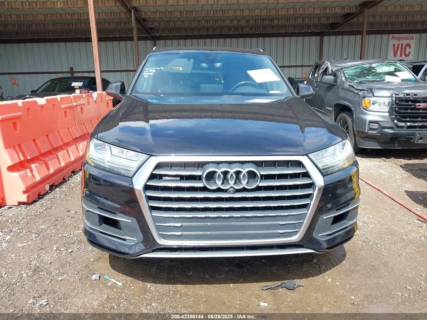 Audi Q7 3l 3.0T Premium, снимка 13 - Автомобили и джипове - 54007024