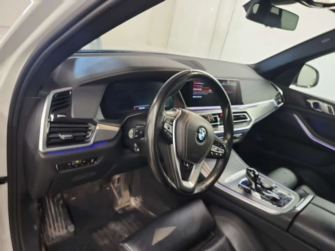 BMW X5 XDRIVE40I| PARKING ASSIST| 360| AMBIENT| 2 КЛЮЧА, снимка 9 - Автомобили и джипове - 54650089
