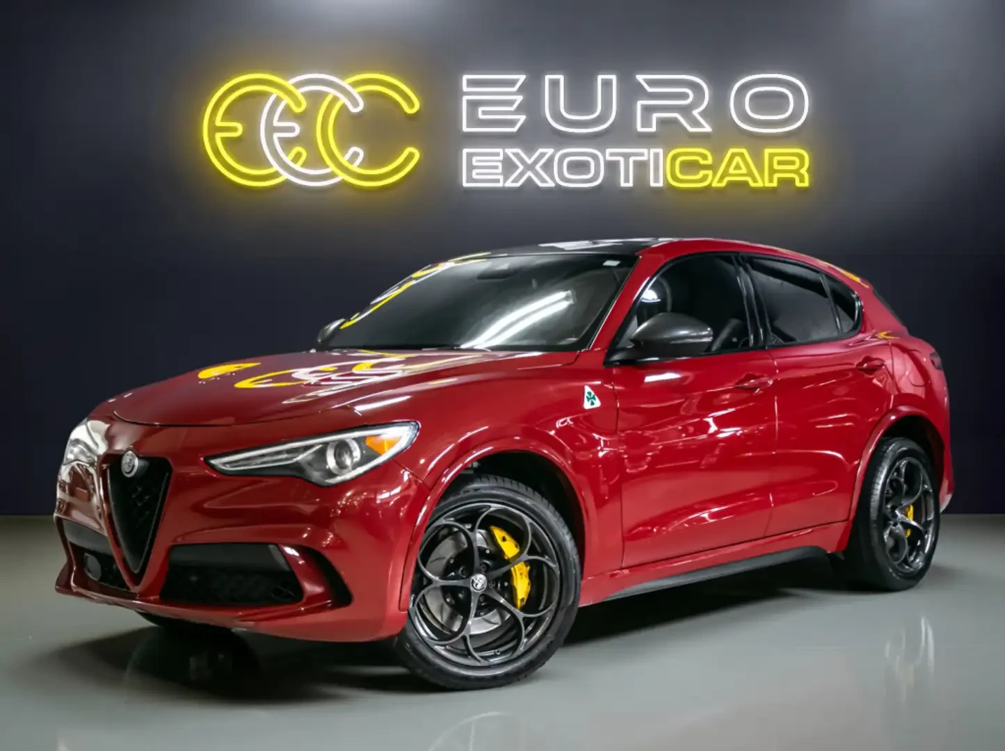Alfa Romeo Stelvio Quadrifoglio* Carbon