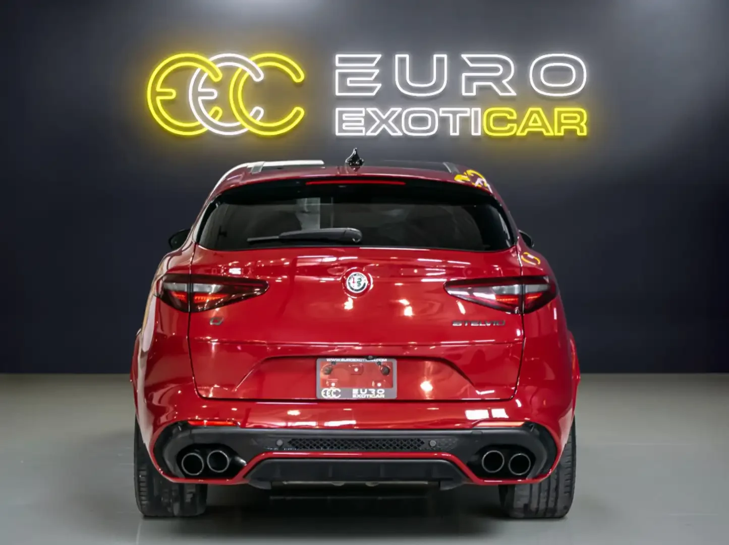 Alfa Romeo Stelvio Quadrifoglio* Carbon, снимка 5 - Автомобили и джипове - 55199262