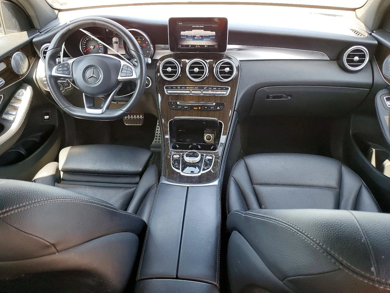 Mercedes-Benz GLC 300 2.0l, снимка 8 - Автомобили и джипове - 55773197