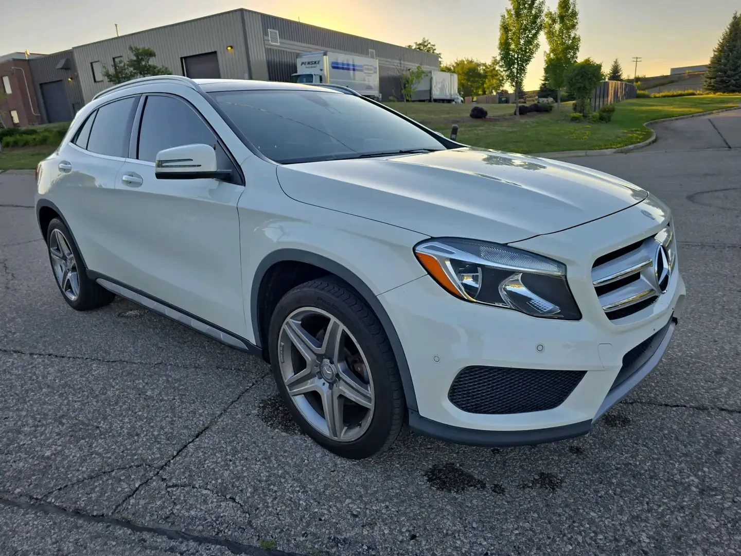 Mercedes-Benz GLA 4MATIC 4dr GLA 250, снимка 7 - Автомобили и джипове - 55980557