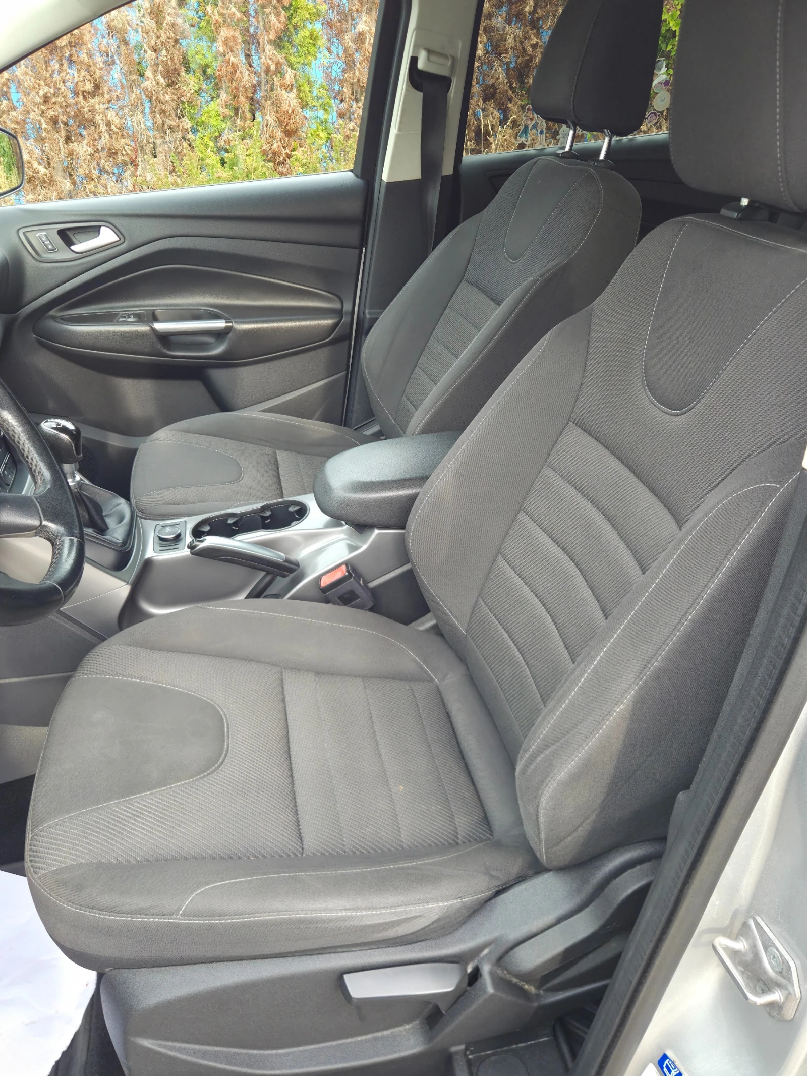 Ford Kuga EcoBoost* НАПЪЛНО ОБСЛУЖЕН* , снимка 6 - Автомобили и джипове - 56187962