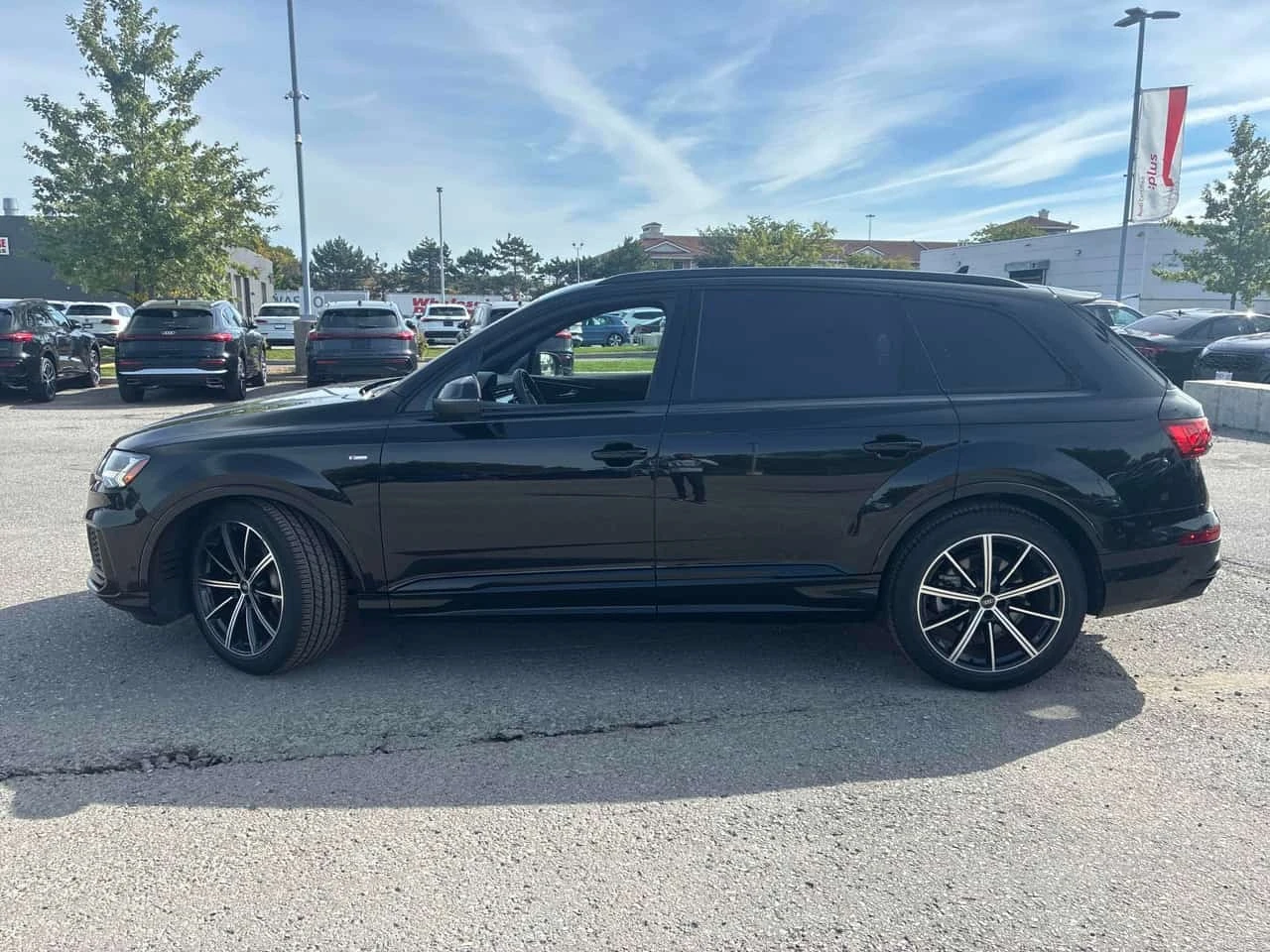 Audi Q7 * Technik * CARFAX * , снимка 2 - Автомобили и джипове - 56214807