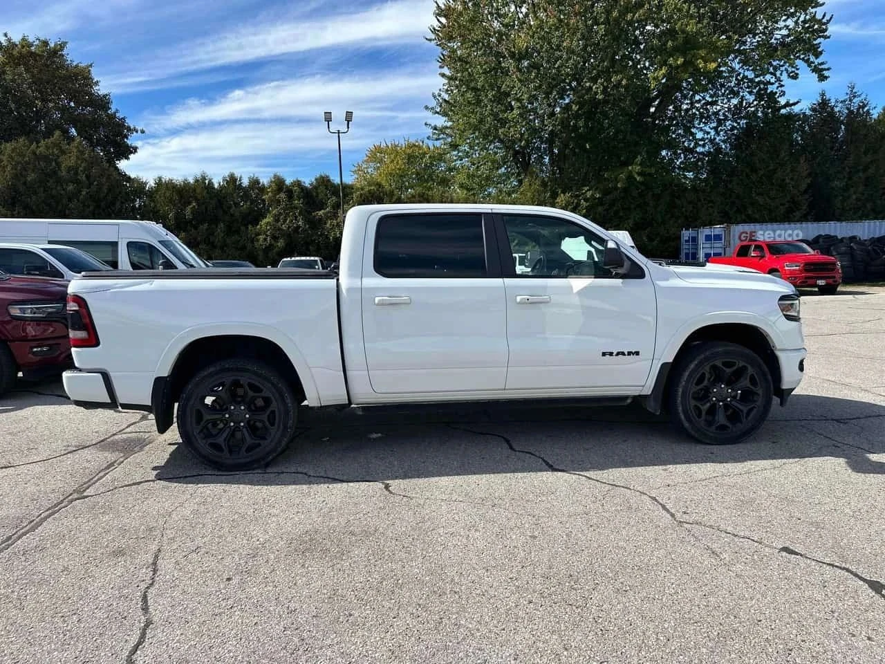 Dodge RAM 1500, снимка 4 - Автомобили и джипове - 56686095