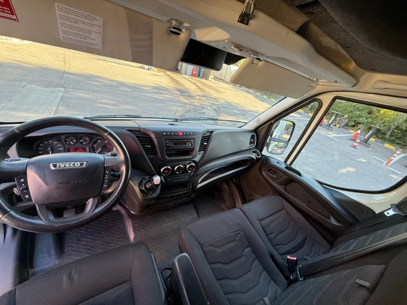 Iveco 35c18 Автовоз///180hp///легло///климатроник///печка///, снимка 11 - Бусове и автобуси - 51780134