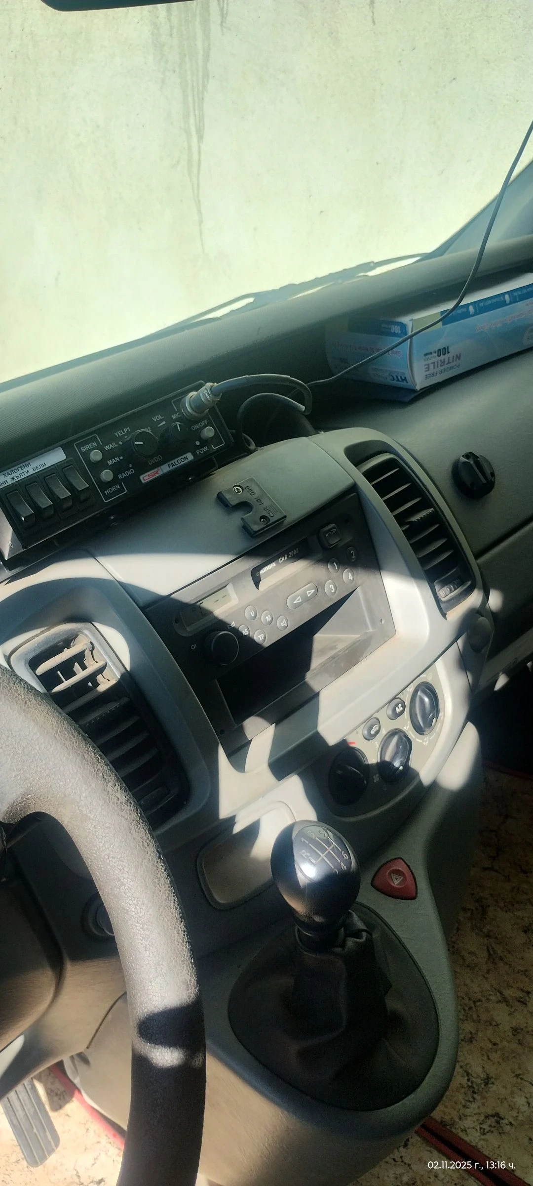 Opel Vivaro 2.5DTI - изображение 10