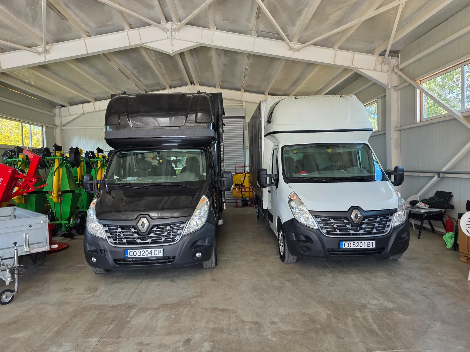 Renault Master, снимка 6 - Бусове и автобуси - 56311286