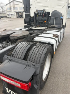 Volvo Fh, снимка 5 - Камиони - 53644168