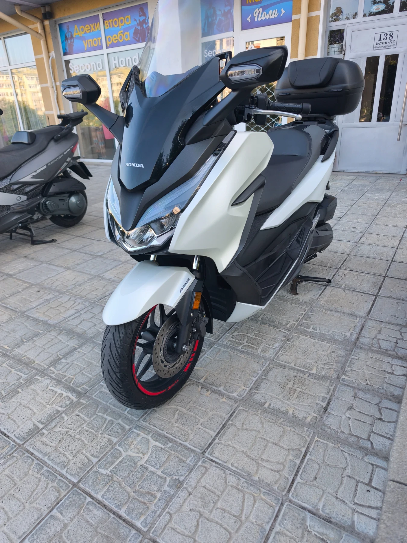 Honda Forza, снимка 2 - Мотоциклети и мототехника - 54990237