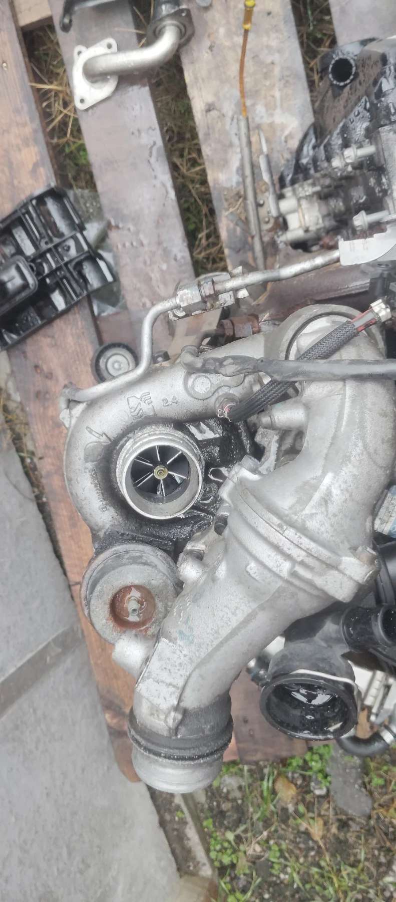 Om 651, снимка 2 - Части - 53282003