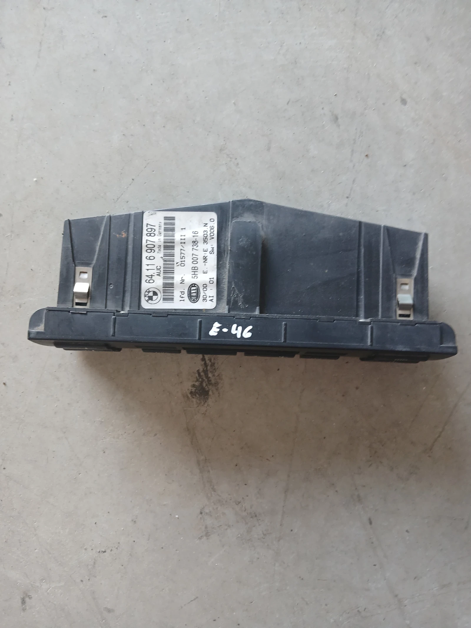 64 11 6 907 897 Климатроник BMW E 46, снимка 2 - Части - 54852598