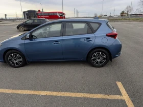 Toyota Auris, снимка 10