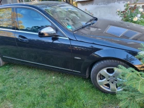 Mercedes-Benz C 220 Авангард, снимка 5
