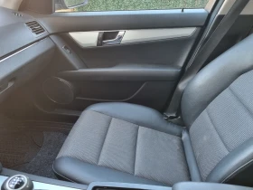 Mercedes-Benz C 220 Авангард, снимка 15
