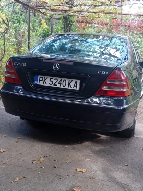 Mercedes-Benz C 220, снимка 6