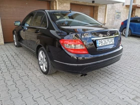 Mercedes-Benz C 200 ГОЛЯМА-НАВИГАЦИЯ* АВТОМАТ* КЛИМАТРОНИК* ТИП-ТОП, снимка 6