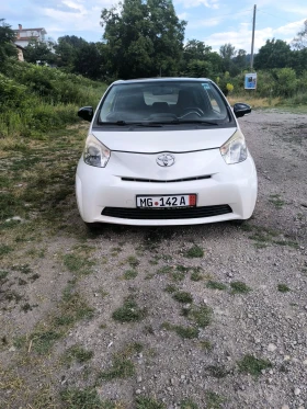  Toyota IQ