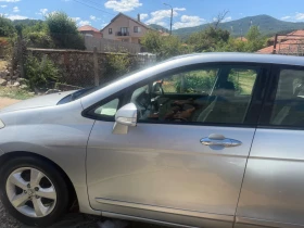 Honda Fr-v - 2300 € - 15740699 5