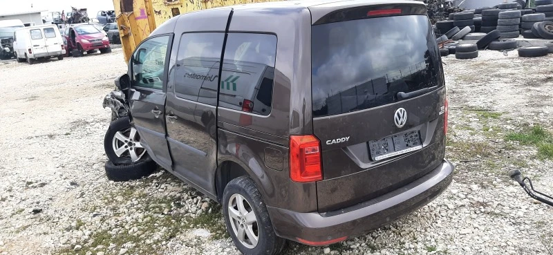 VW Caddy 2.0 TDI, снимка 4 - Автомобили и джипове - 40013643