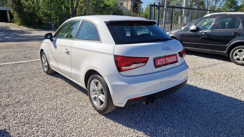 Audi A1 1.4-122кс.6скор., снимка 17 - Автомобили и джипове - 44229340