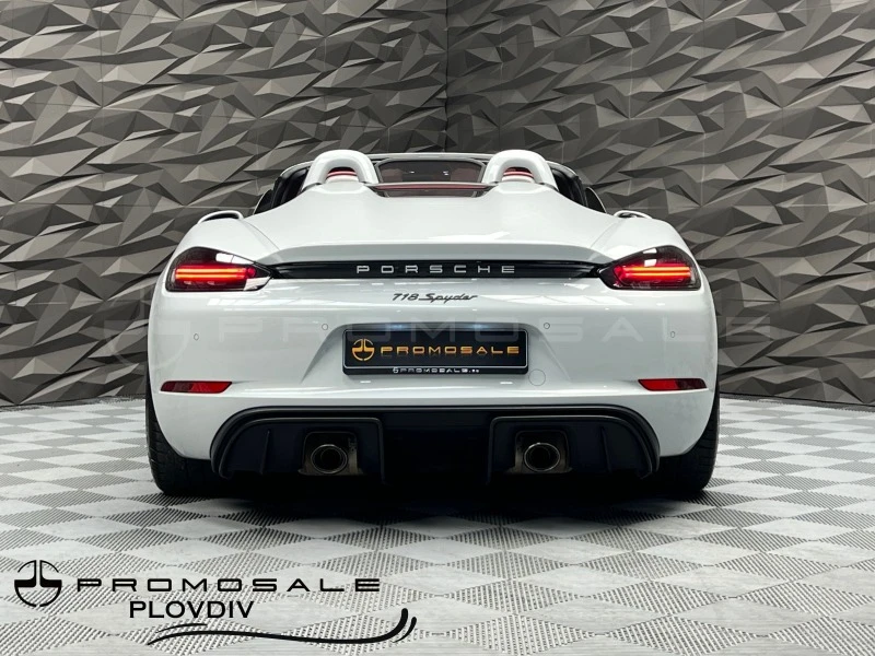 Porsche Boxster 718 Spyder* Manual* BOSE, снимка 4 - Автомобили и джипове - 45949356