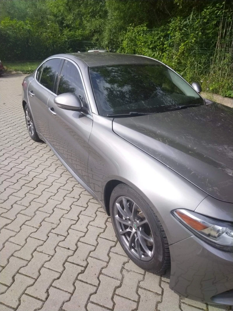 Alfa Romeo Giulia 2.0i 280кс, снимка 5 - Автомобили и джипове - 46400706