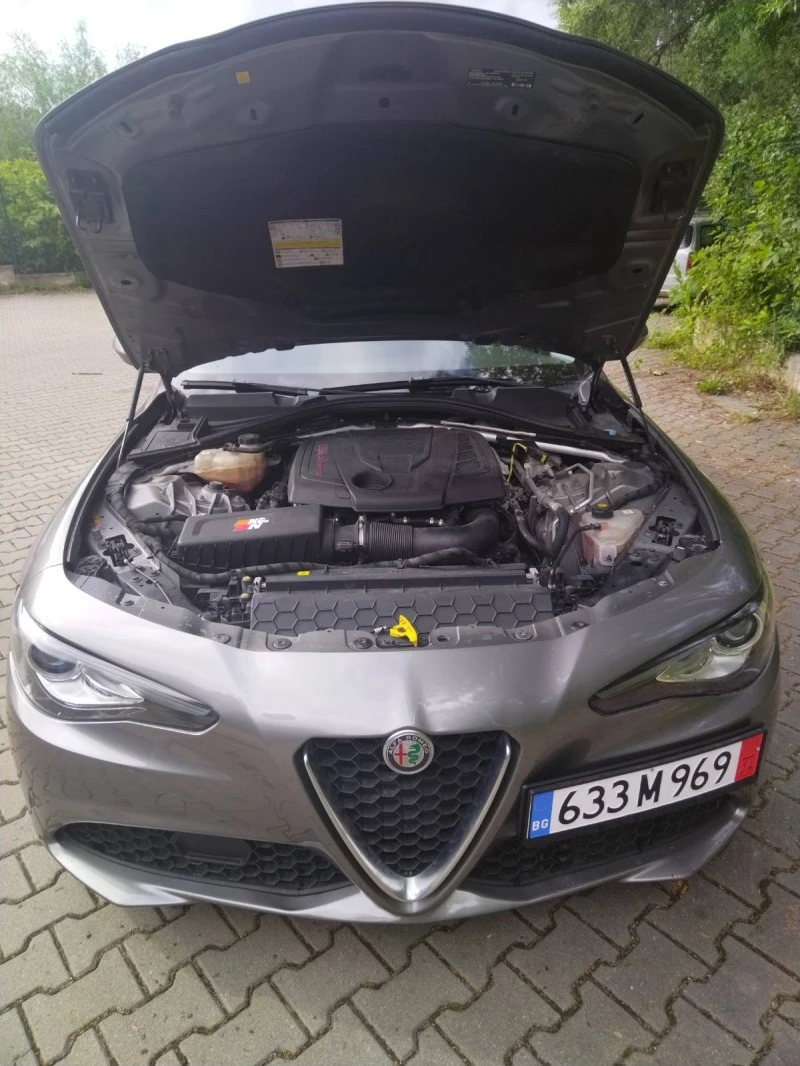 Alfa Romeo Giulia 2.0i 280кс, снимка 7 - Автомобили и джипове - 46400706