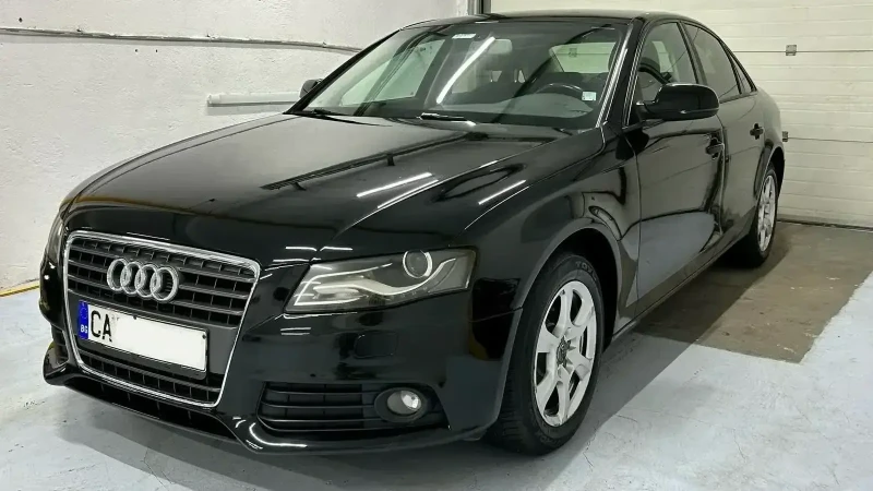 Audi A4, снимка 11 - Автомобили и джипове - 47634335