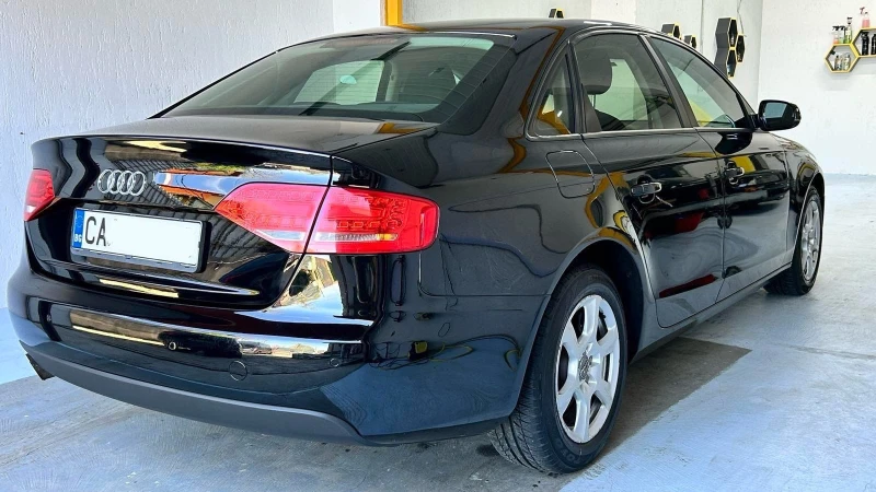 Audi A4, снимка 14 - Автомобили и джипове - 47634335