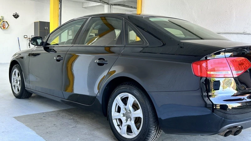 Audi A4, снимка 13 - Автомобили и джипове - 47634335