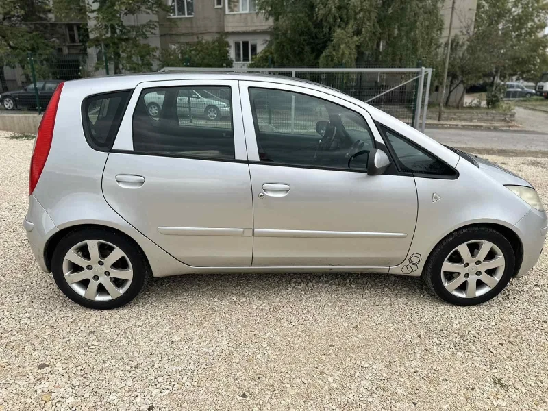 Mitsubishi Colt 1.5//KLIMATIK//NOVA, снимка 6 - Автомобили и джипове - 47472313